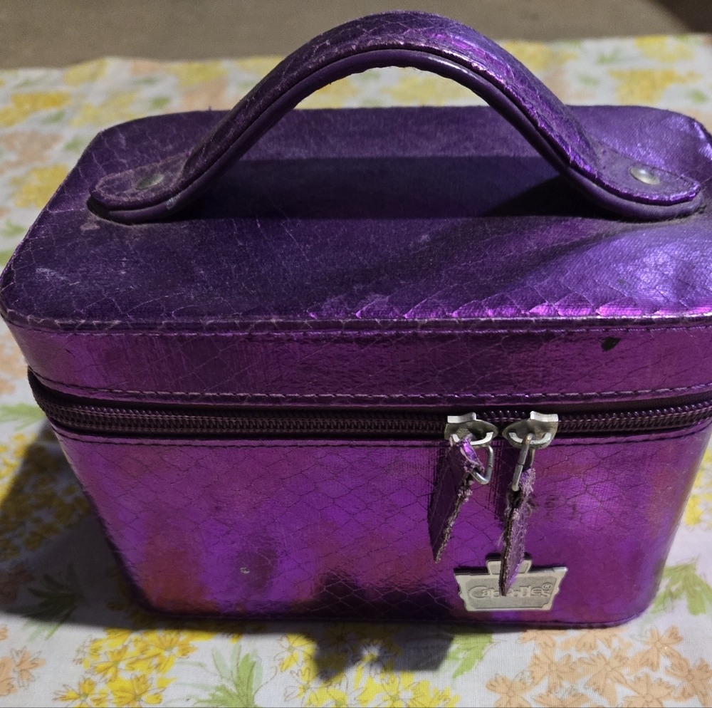 Vintage Caboodle